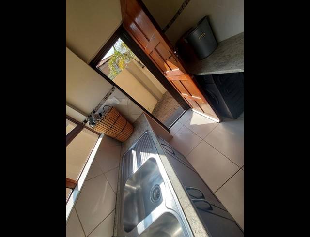 3 BEDROOM TOWNHOUSE FOR SALE IN VANDERBIJLPARK SE 8